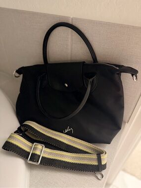 Colombian Brand Vélez Bag